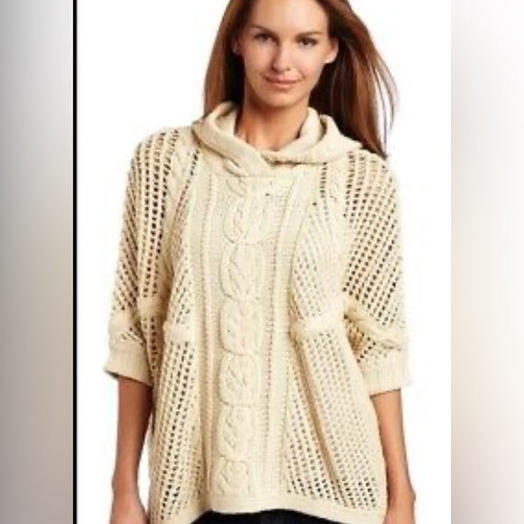 Knit hooded ponch - Picture 2 of 4